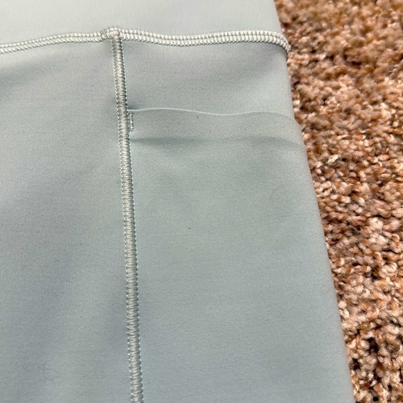 Athleta Saturation Stash Mesh pastel Green Tight - Picture 3 of 5